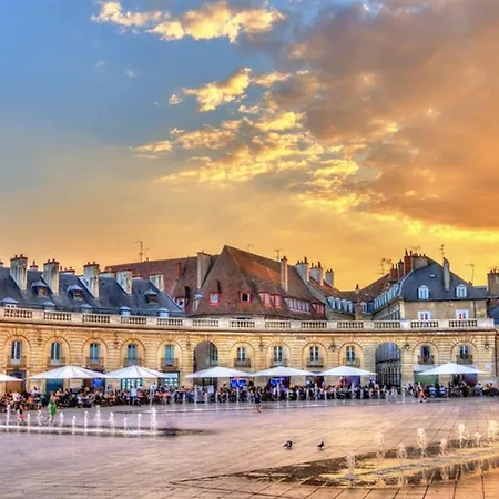 Cosy En Centre Avec Et Jardin * Dijon