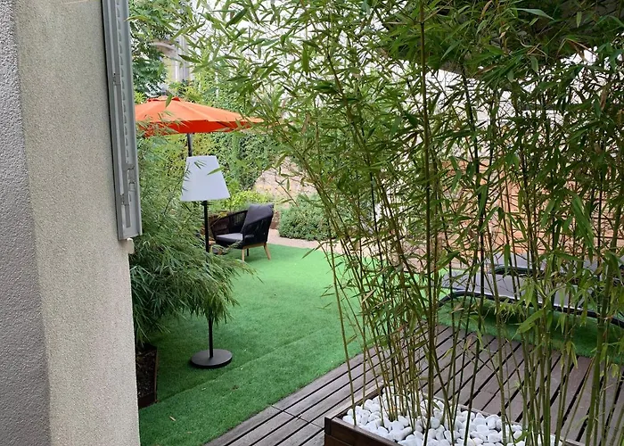 Cosy En Centre Avec Et Jardin *