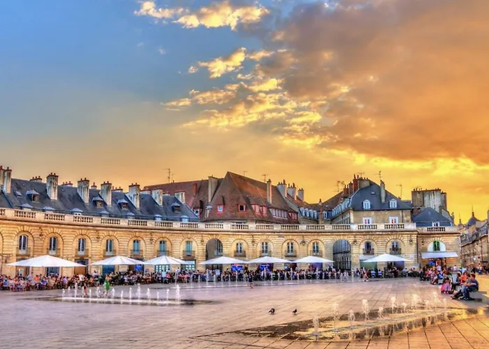 Cosy En Centre Avec Et Jardin * Dijon