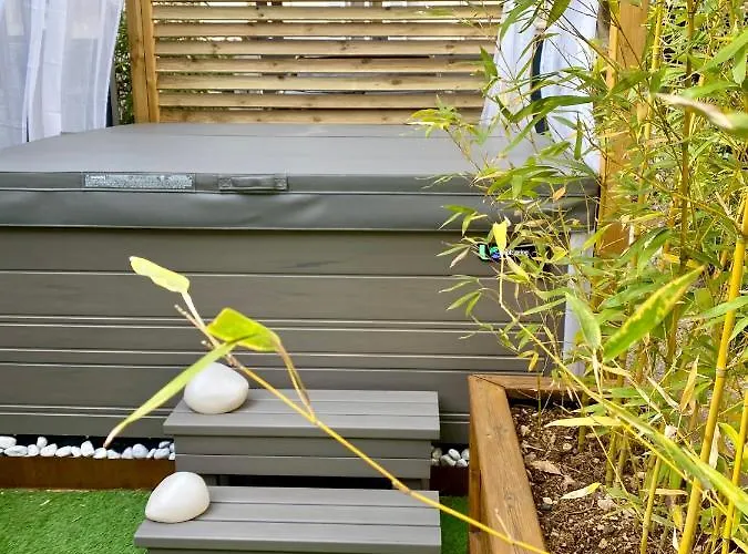 Cosy En Centre Avec Et Jardin *